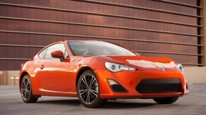 Fastest Cars with Paddle Shifters Under $10K